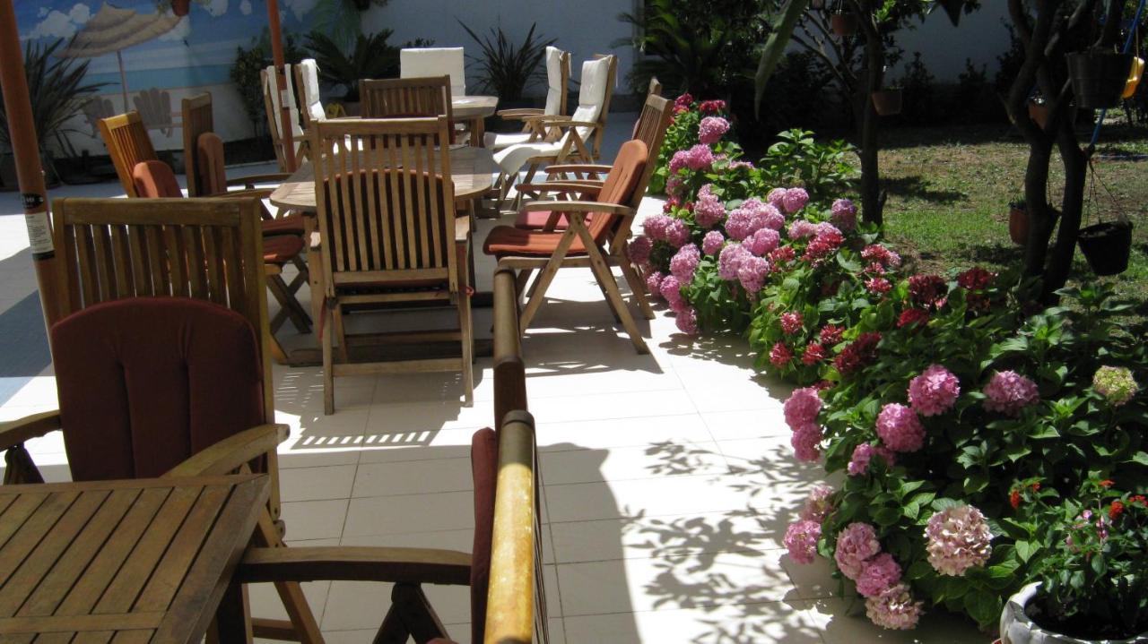 Hotel Aquamarin Budva Bagian luar foto